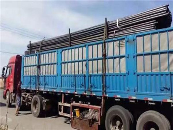 声测管装车现场